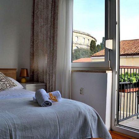 Amphitheatre Apartments Πούλα Εξωτερικό φωτογραφία